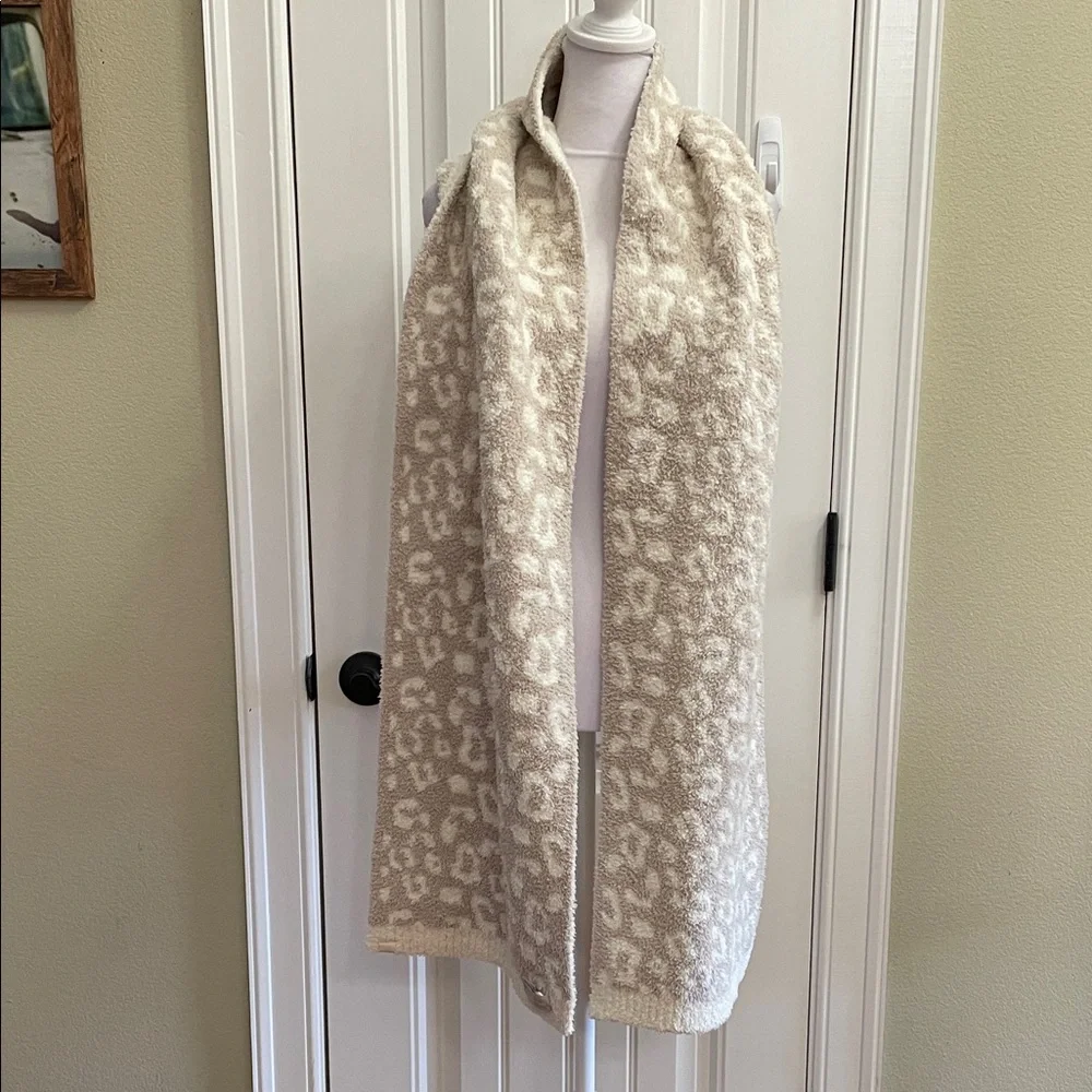 Barefoot Dreams CozyChic Cream and Tan Scarf
